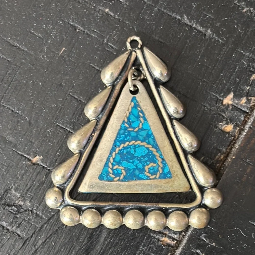 Signed Vintage Alpaca Silver Tone and Blue Triangle Pendant Geometric 3D - Picture 1 of 6